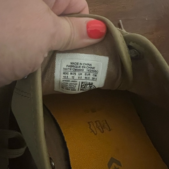 CONVERSE JACK PURCELL LOW TOP LEATHER SNEAKERS  tan color size 10.5 men’s - Picture 9 of 9